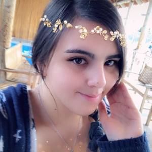 Meet your Posher, Alisha